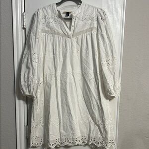 Eyelet half sleeve dress with lining and pockets